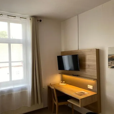 Zum Alten Faehrhaus Casa de hóspedes 3*